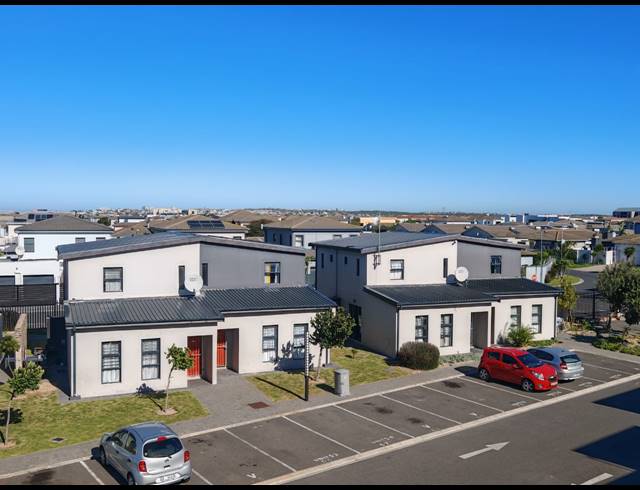 3 BEDROOM APARTMENT FOR SALE IN PARKLANDS NORTH
